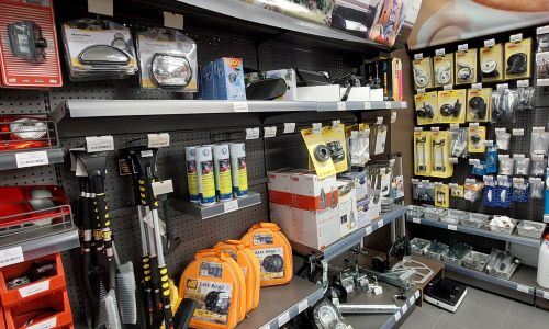 Accessoiriste camping-cars pour entretien et réparations